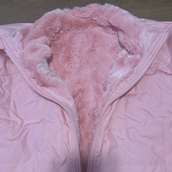 The North Face Pink Quilted Fleece Jacket - Picture 2 of 4